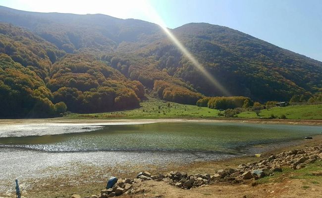 دریاچه بره سر دریاچه بره سر