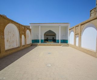 آرامگاه دارالبطیخ (خواجه نظام الملک) آرامگاه دارالبطیخ (خواجه نظام الملک)