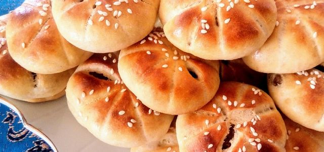 کلوچه خرمایی | Photo by : Unknown