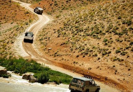 دریاچه چشمه دیو آسیاب لار مسیر عبور از رود | Photo by : alixreza