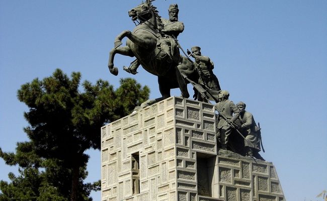 آرامگاه نادر شاه افشار آرامگاه نادر شاه افشار