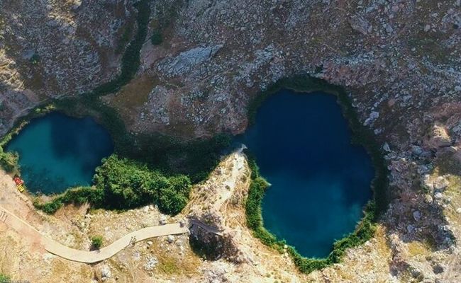 دریاچه دوقلو سیاه گاو آبدانان دریاچه دوقلو سیاه گاو آبدانان
