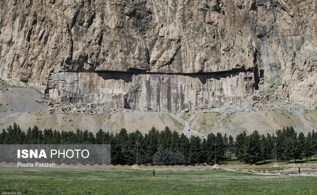 محوطه تاریخی بیستون محوطه تاریخی بیستون