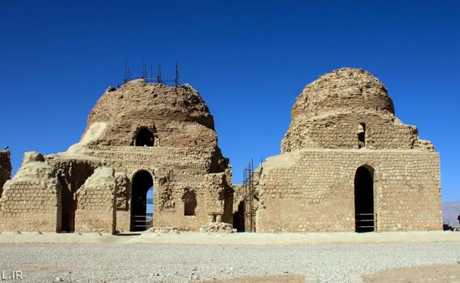 کاخ سروستان کاخ سروستان