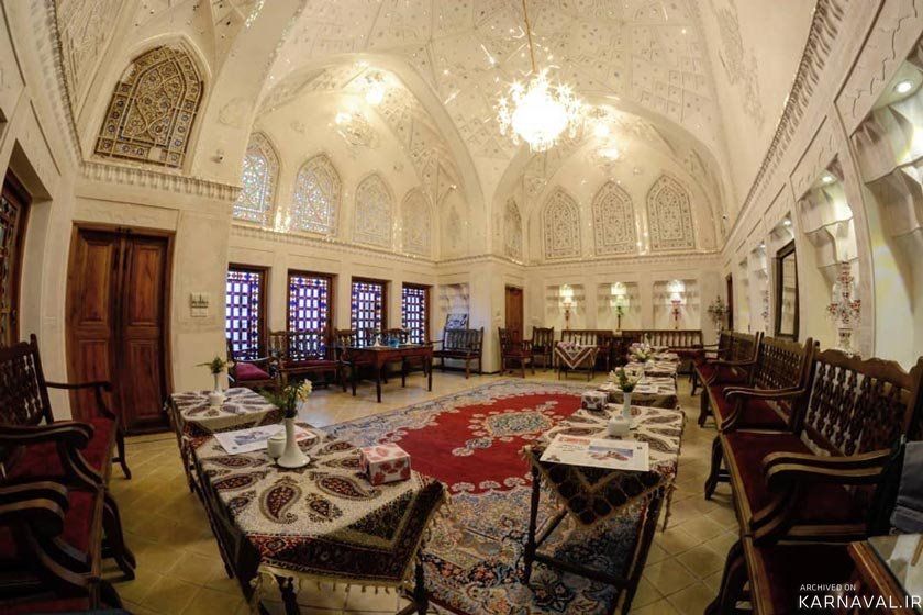 هتل مهینستان راهب کاشان