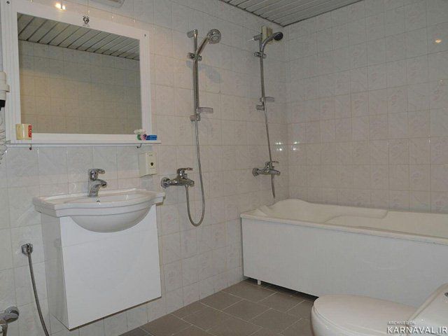 https://media.karnaval.ir/uploads/2022/03/11_4635d980-20e3-414c-9923-0a267c283f5f.jpg