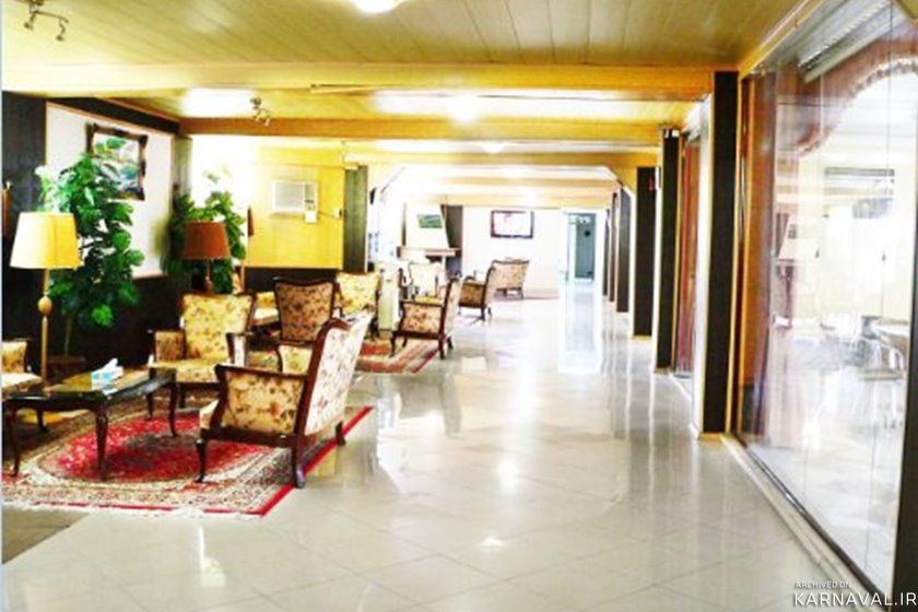 https://media.karnaval.ir/uploads/2022/03/12_675eb8b0-bb00-450d-bfac-013044cad28e.jpg