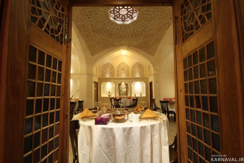 هتل مهینستان راهب کاشان