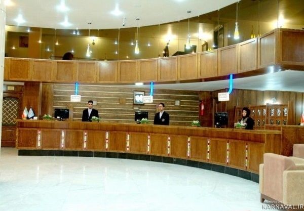 https://media.karnaval.ir/uploads/2022/03/1_fdb1e5f5-04f2-4674-8f66-a302499e8d3c.jpg