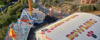 شهربازی و بولینگ برج میلاد شهربازی و بولینگ برج میلاد