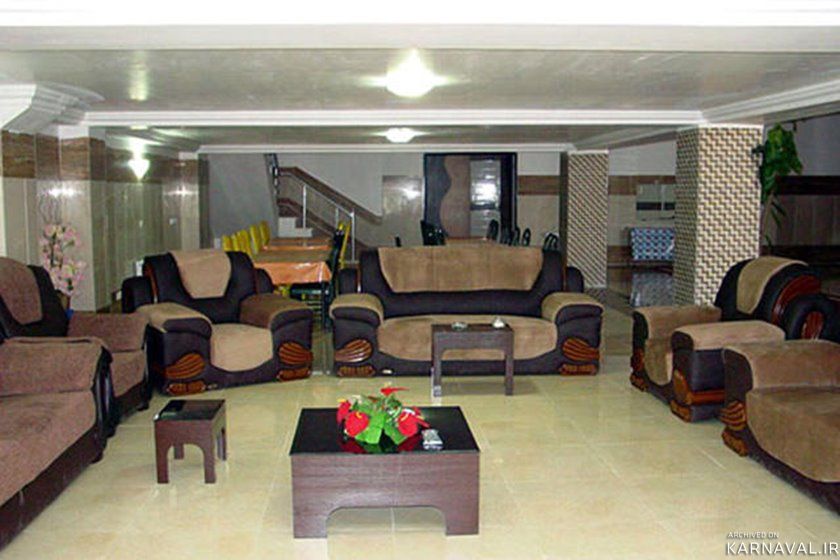 https://media.karnaval.ir/uploads/2022/03/2_423b9712-7907-44e5-a334-3769ba8c26e2.jpg