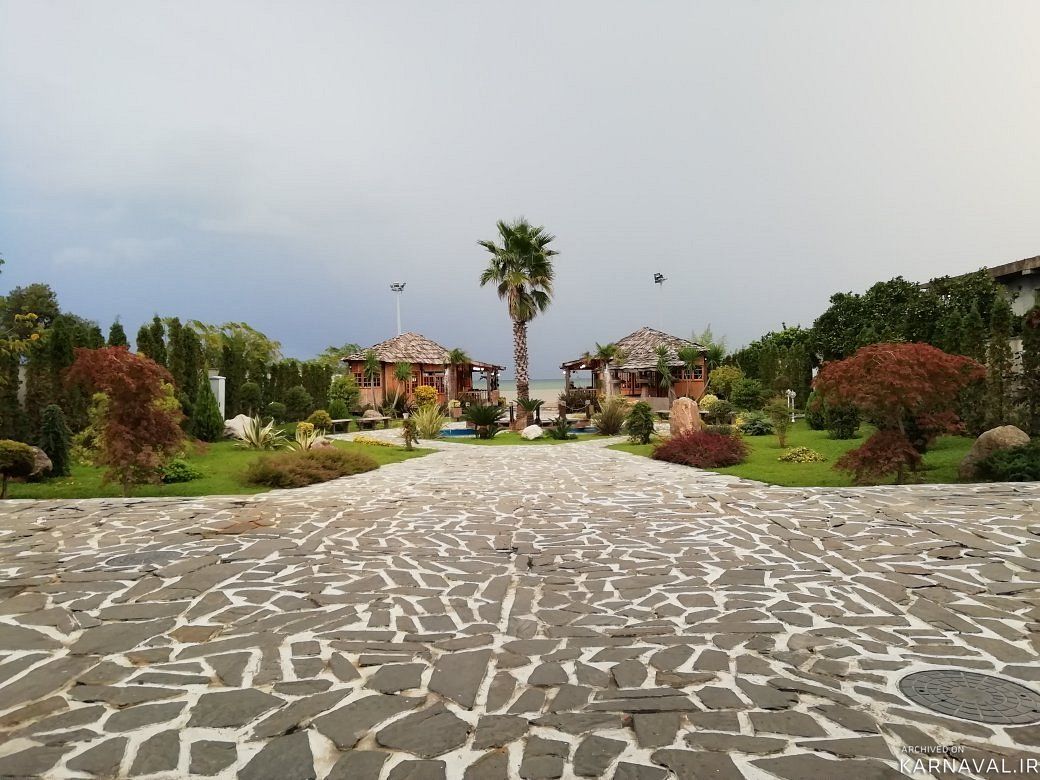 https://media.karnaval.ir/uploads/2022/03/2_566086aa-ae75-4941-8833-b64b648d639c.jpg