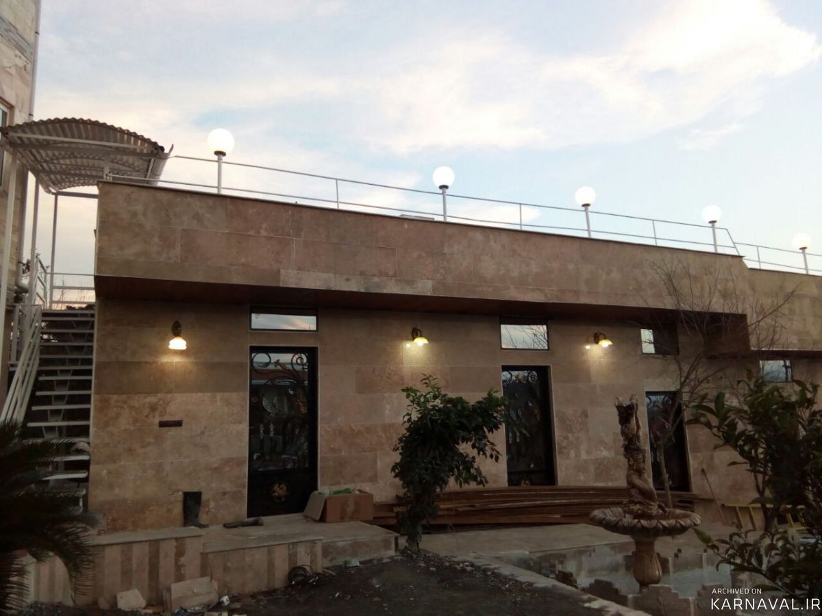 https://media.karnaval.ir/uploads/2022/03/2_8938a09d-9ebe-4f28-a563-8c444b23579d.jpg