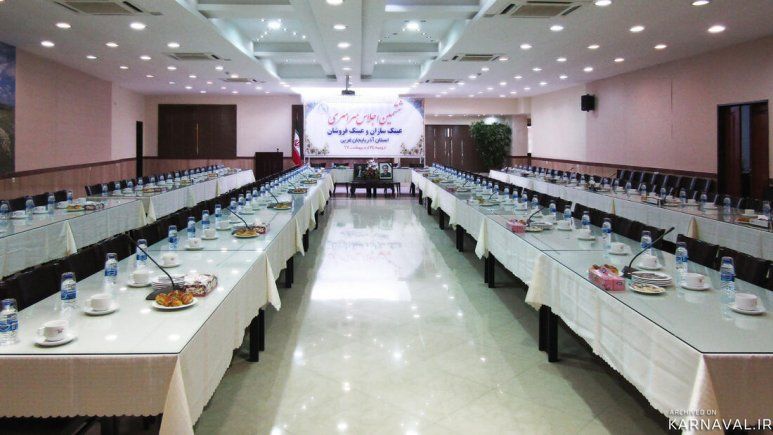 https://media.karnaval.ir/uploads/2022/03/2_dd805e8f-d265-4a6a-8066-ffa429fe51b3.jpeg