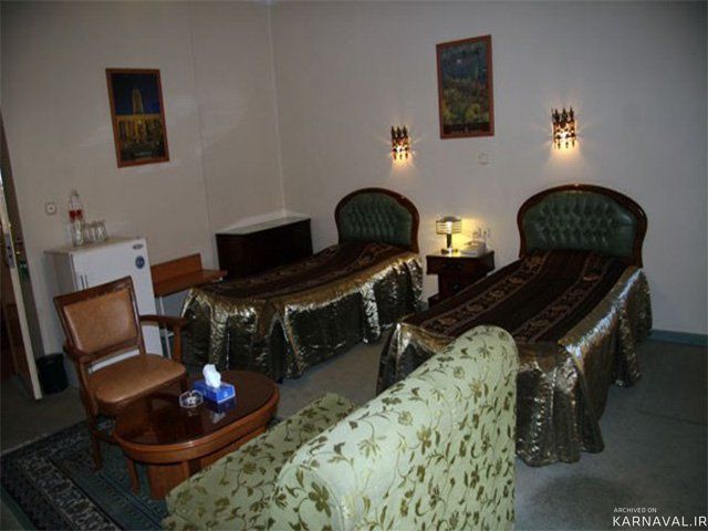 https://media.karnaval.ir/uploads/2022/03/4_7b17b587-b111-419f-a760-4d0d253f653b.jpg