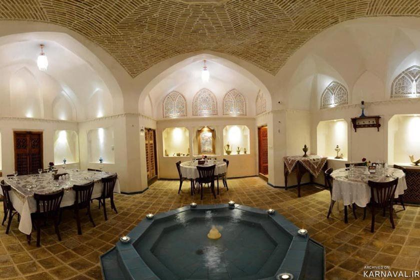 هتل مهینستان راهب کاشان