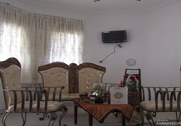 https://media.karnaval.ir/uploads/2022/03/5_80d7ec43-dbd2-4a50-bafc-ad8a0d0e3372.jpg