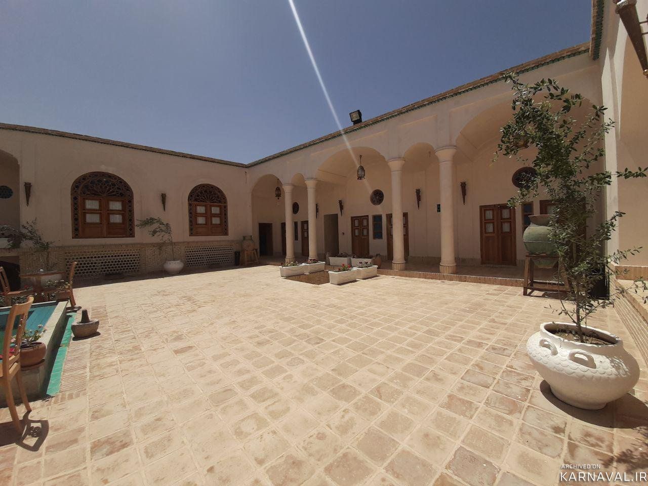 اقامتگاه تاریخی یاسمین راهب کاشان