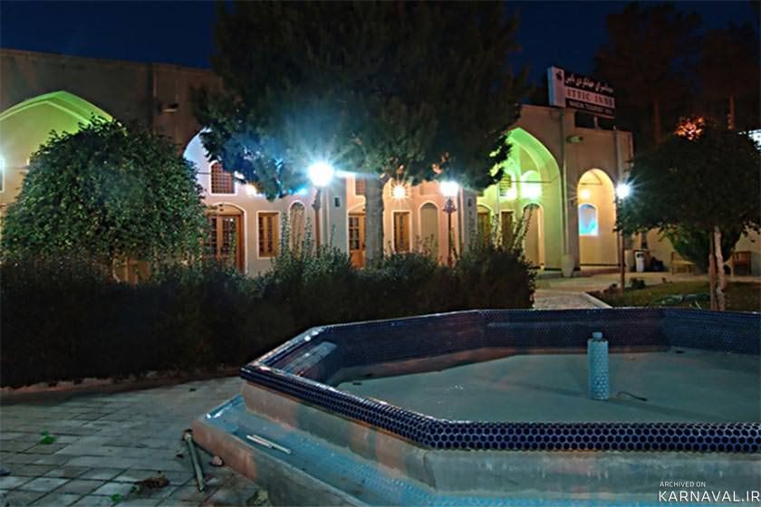 هتل جهانگردی نایین