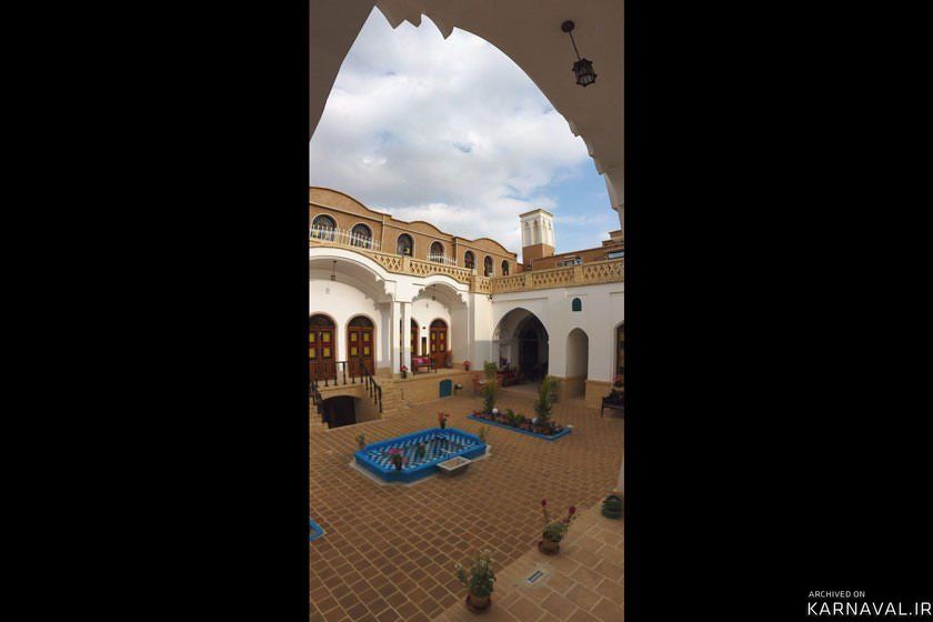هتل سنتی آمیرزا کاشان