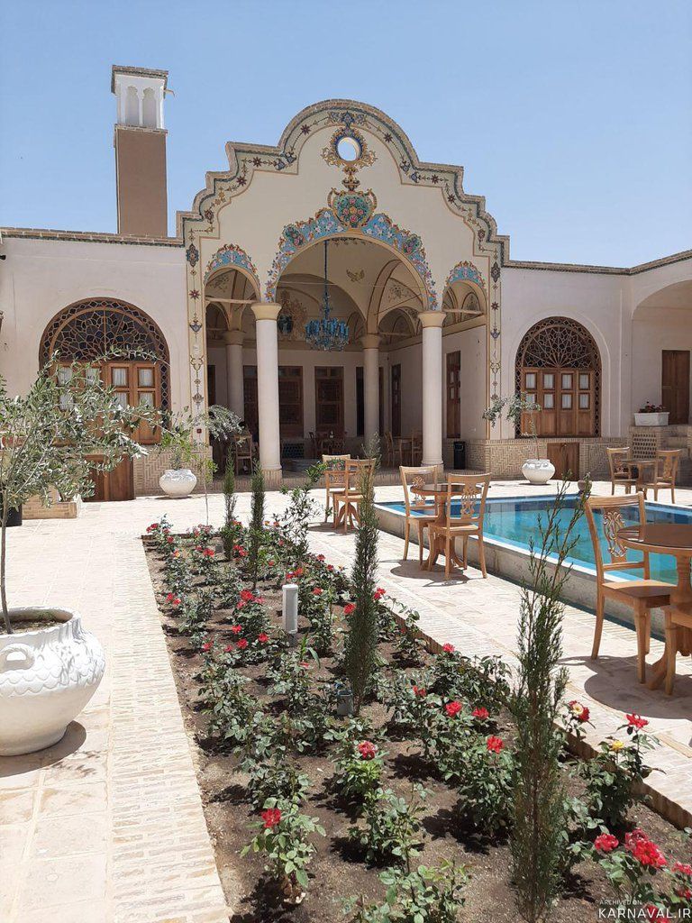 اقامتگاه تاریخی یاسمین راهب کاشان