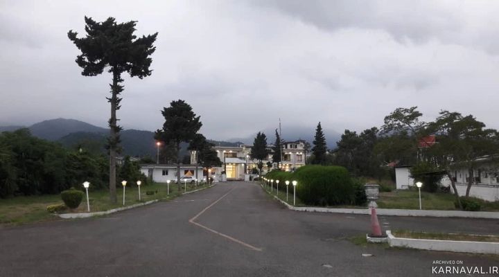 https://media.karnaval.ir/uploads/2022/03/7_654c8fe0-81a3-4b8d-828a-10435119d18e.jpg