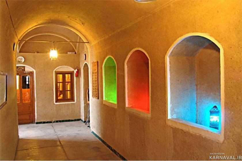 هتل جهانگردی نایین