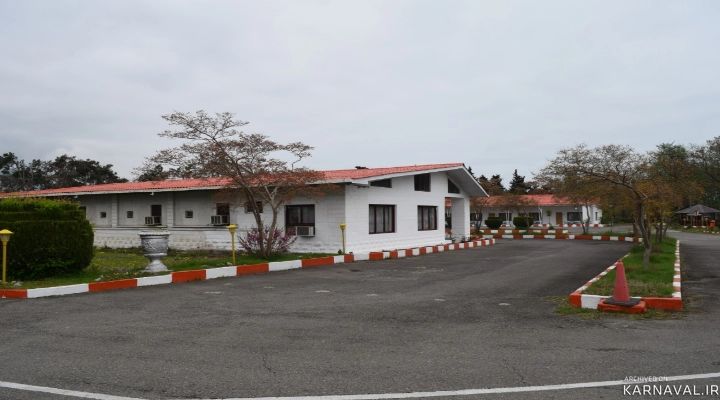 https://media.karnaval.ir/uploads/2022/03/9_d5e63fac-1c5d-458f-8e50-920cfdf6d79c.jpg