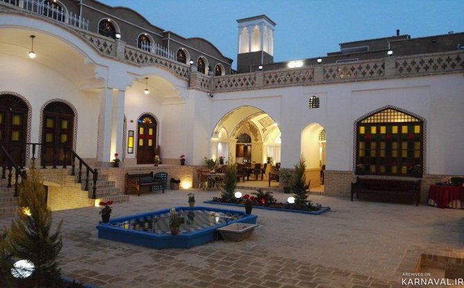 هتل سنتی آمیرزا کاشان