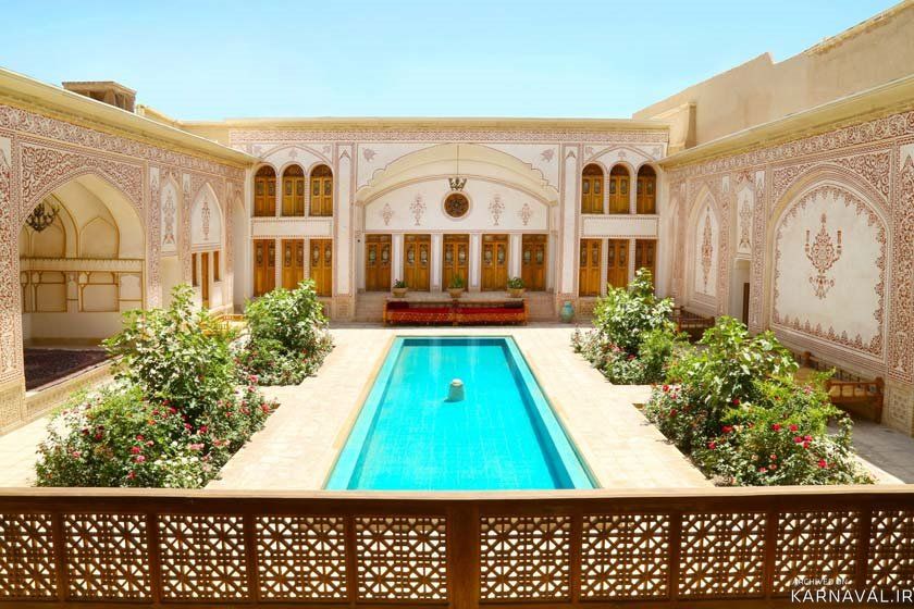 هتل مهینستان راهب کاشان
