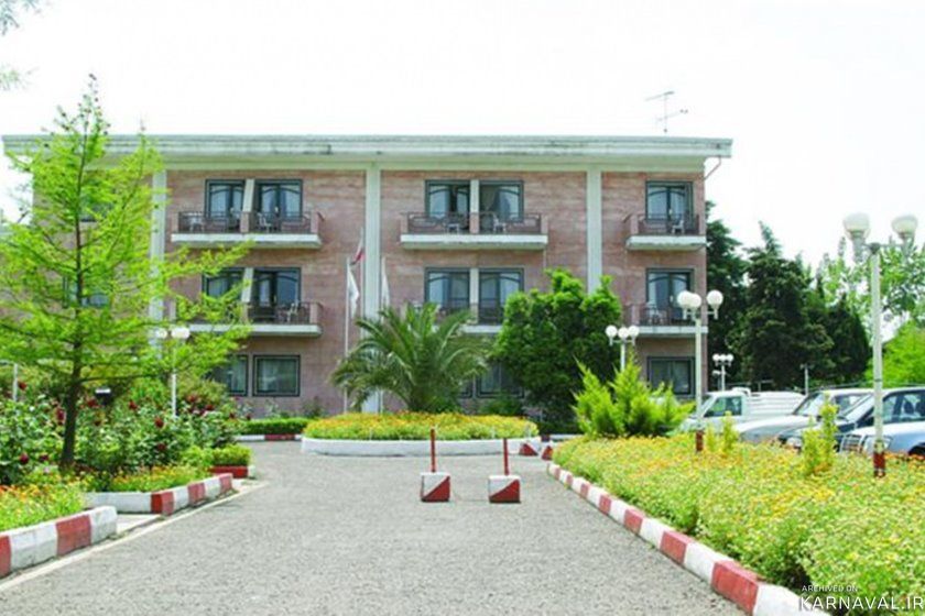 https://media.karnaval.ir/uploads/2022/03/profile-image_bb41b6c4-d2a8-4cc2-b0f8-bae49e96b11c.jpg
