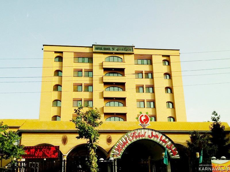 https://media.karnaval.ir/uploads/2022/03/profile-image_d7ea7651-c527-4559-923c-db0e9f77624a.jpg