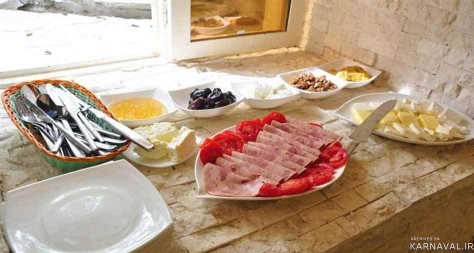 اقامتگاه بوم گردی خانه گل مهدی شهر