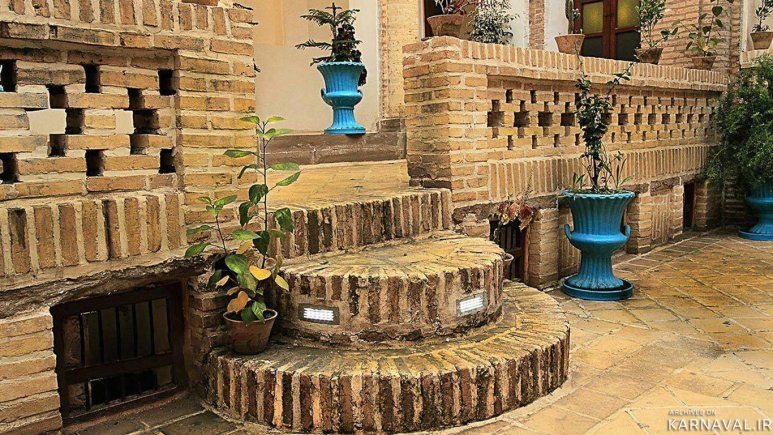 اقامتگاه سنتی افضل شوشتر