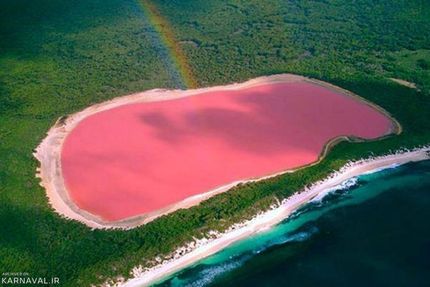 رنگین کمان در دریاچه صورتی هیلیر