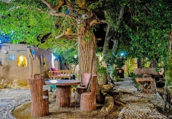 اقامتگاه بوم گردی سرو کهن ابرکوه اقامتگاه بوم گردی سرو کهن ابرکوه