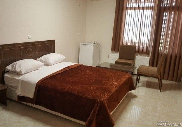هتل ایران زمین دورود