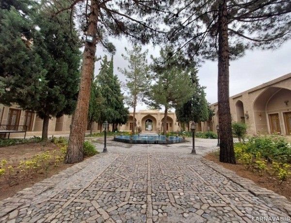 اقامتگاه سنتی شاه ولی (ایوان سابق) ماهان