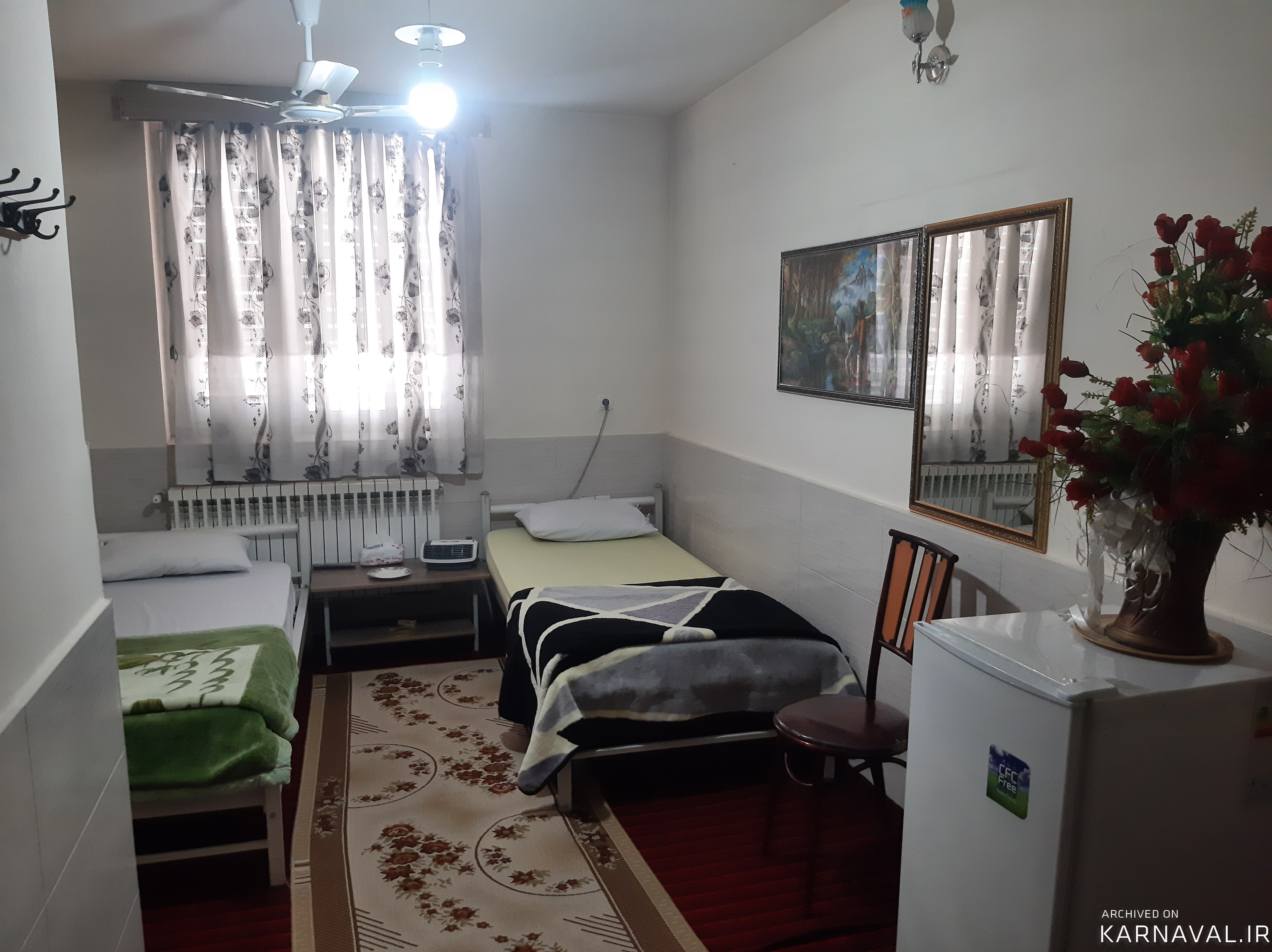 مسافرخانه خورشید تاکستان مسافرخانه خورشید تاکستان