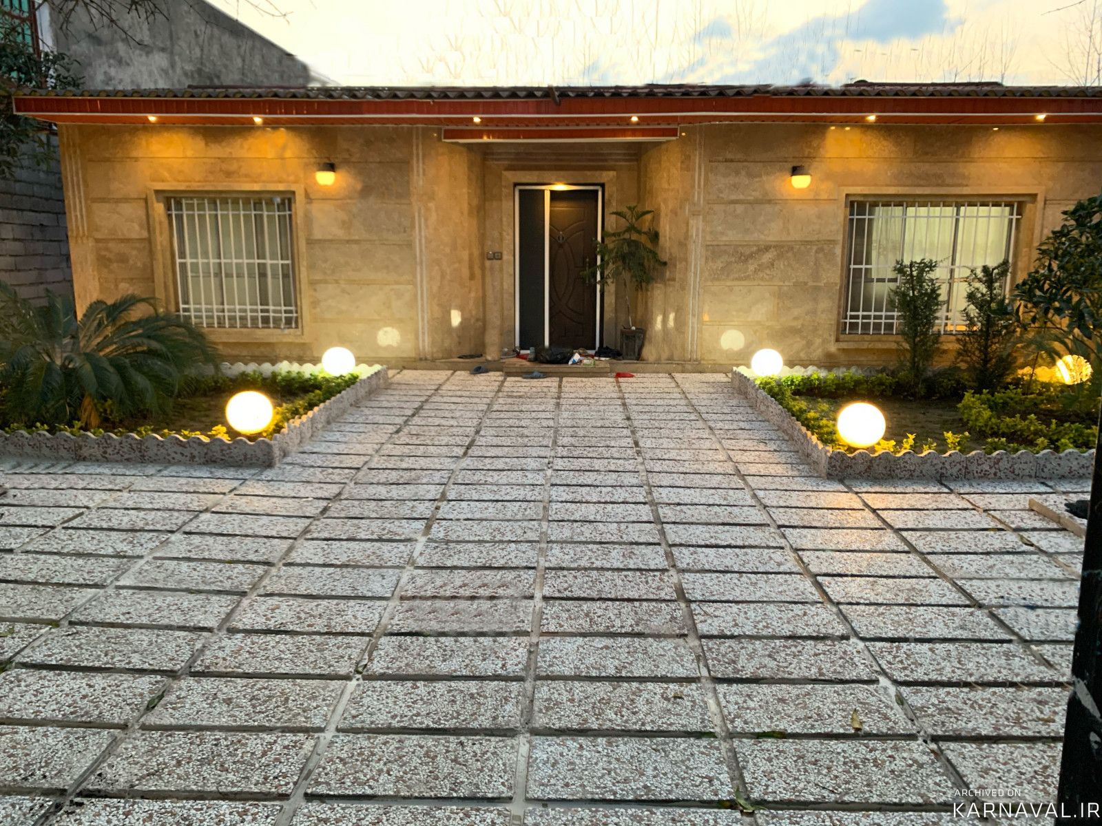 https://media.karnaval.ir/uploads/2022/07/house-12696-2020-04-25-11-10-09-0fd0bcfb44f83e7d5ac7a8922578276b9af48746.jpg
