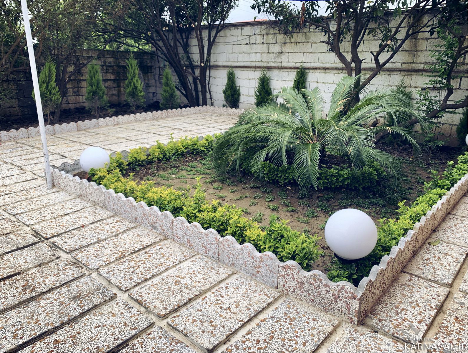 https://media.karnaval.ir/uploads/2022/07/house-12696-2020-04-29-01-30-58-0fd0bcfb44f83e7d5ac7a8922578276b9af48746.jpg