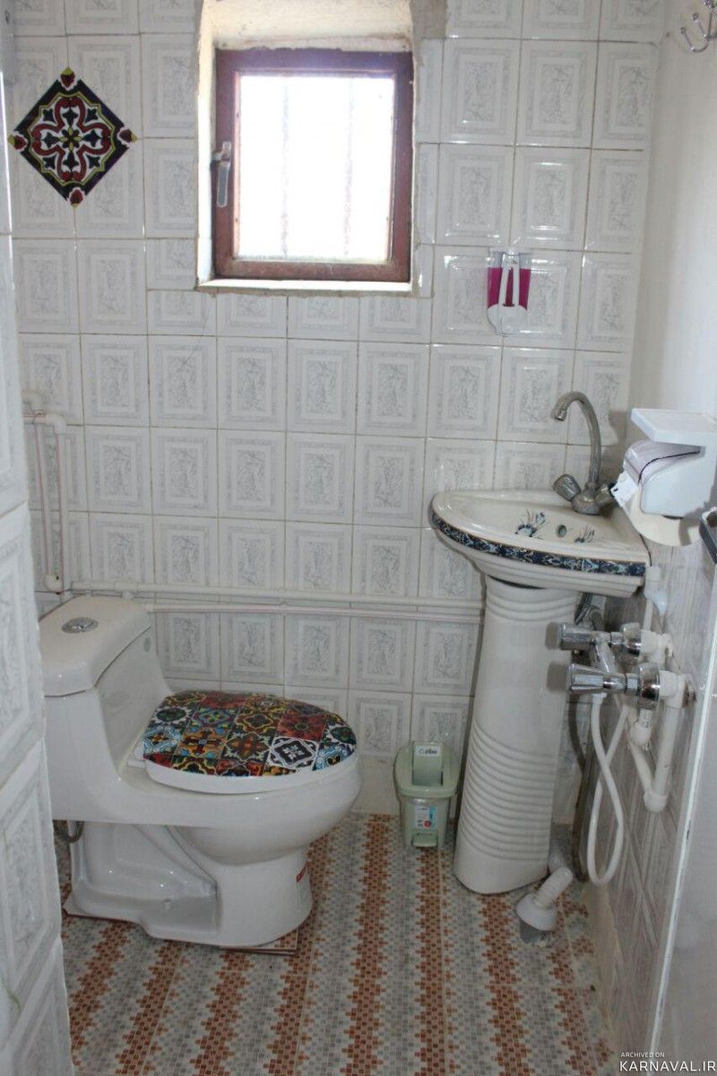 https://media.karnaval.ir/uploads/2022/07/house-14985-2019-02-03-10-40-03-0fd0bcfb44f83e7d5ac7a8922578276b9af48746.jpg