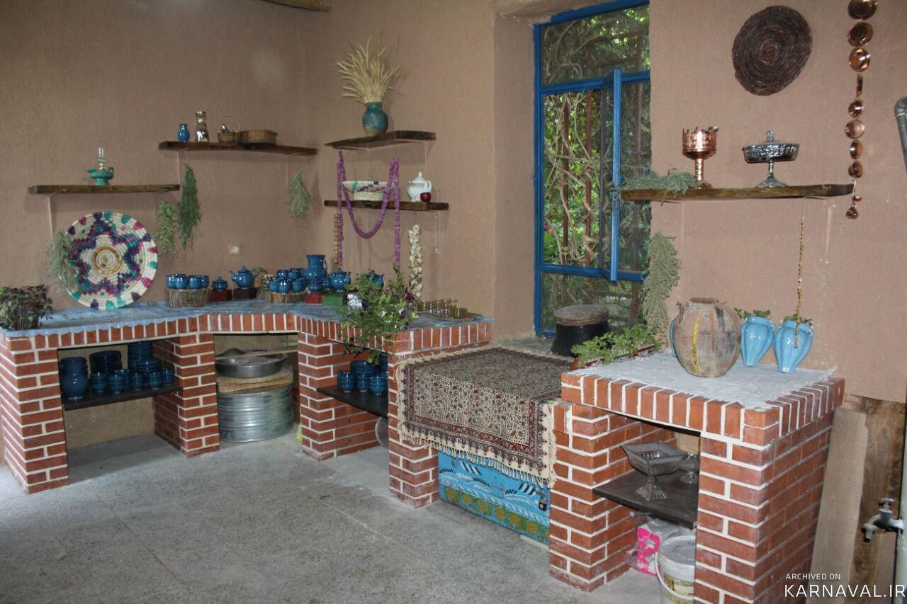 https://media.karnaval.ir/uploads/2022/07/house-14989-2019-02-03-11-31-53-0fd0bcfb44f83e7d5ac7a8922578276b9af48746.jpg