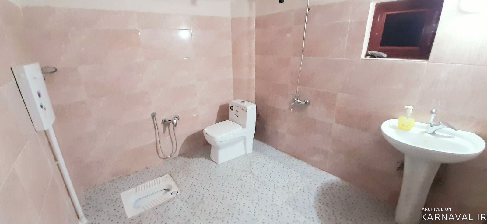 https://media.karnaval.ir/uploads/2022/07/house-16612-2022-03-12-09-39-37-0fd0bcfb44f83e7d5ac7a8922578276b9af48746.jpg