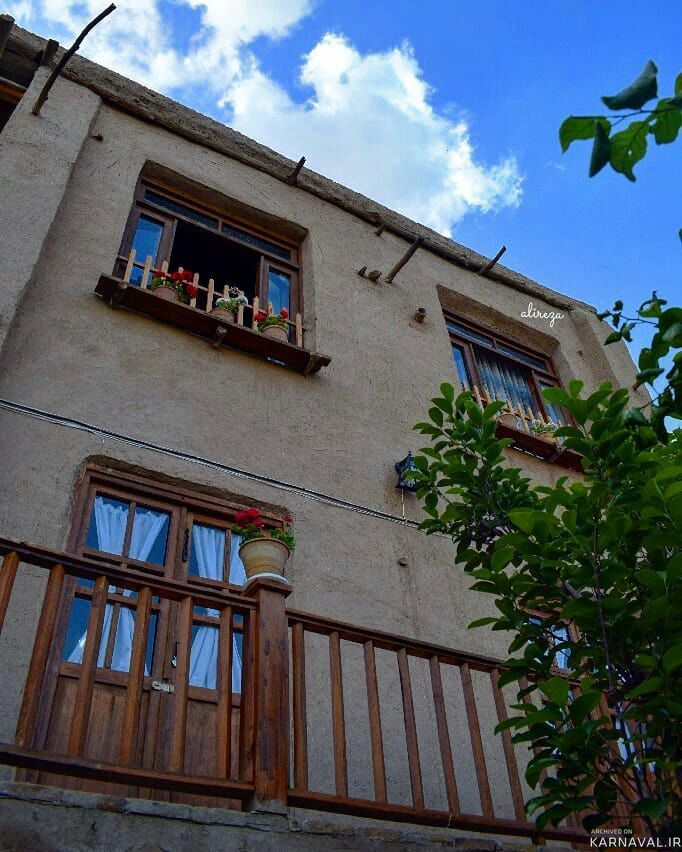 اقامتگاه بومگردی "چنارستان" اتاق شقایق