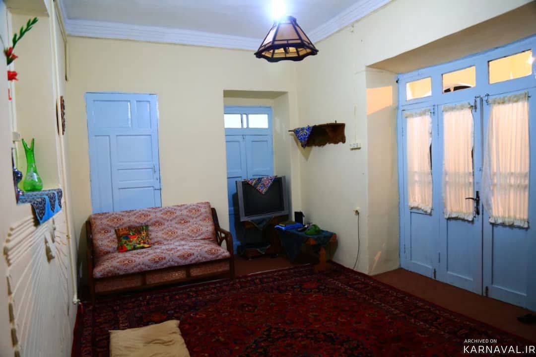 https://media.karnaval.ir/uploads/2022/07/house-36312-2019-12-03-03-37-35-0fd0bcfb44f83e7d5ac7a8922578276b9af48746.jpg