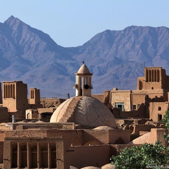 اقامتگاه بومگردی "خالو میرزا" اتاق زرشکی