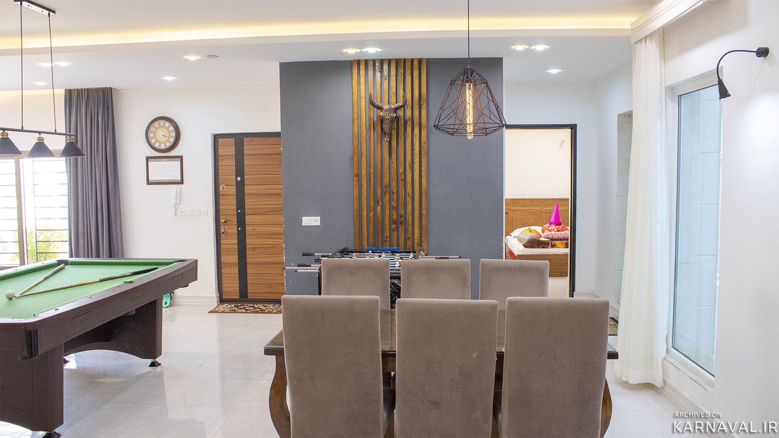 https://media.karnaval.ir/uploads/2022/07/house-41572-2021-08-16-07-50-41-359aed10da3a64061752e7a43dbe7a3ef55255c0-103444.jpg