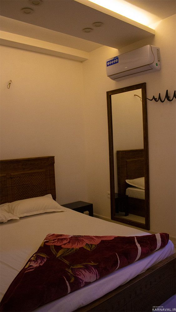 https://media.karnaval.ir/uploads/2022/07/house-41572-2021-08-16-07-50-43-359aed10da3a64061752e7a43dbe7a3ef55255c0-560628.jpg
