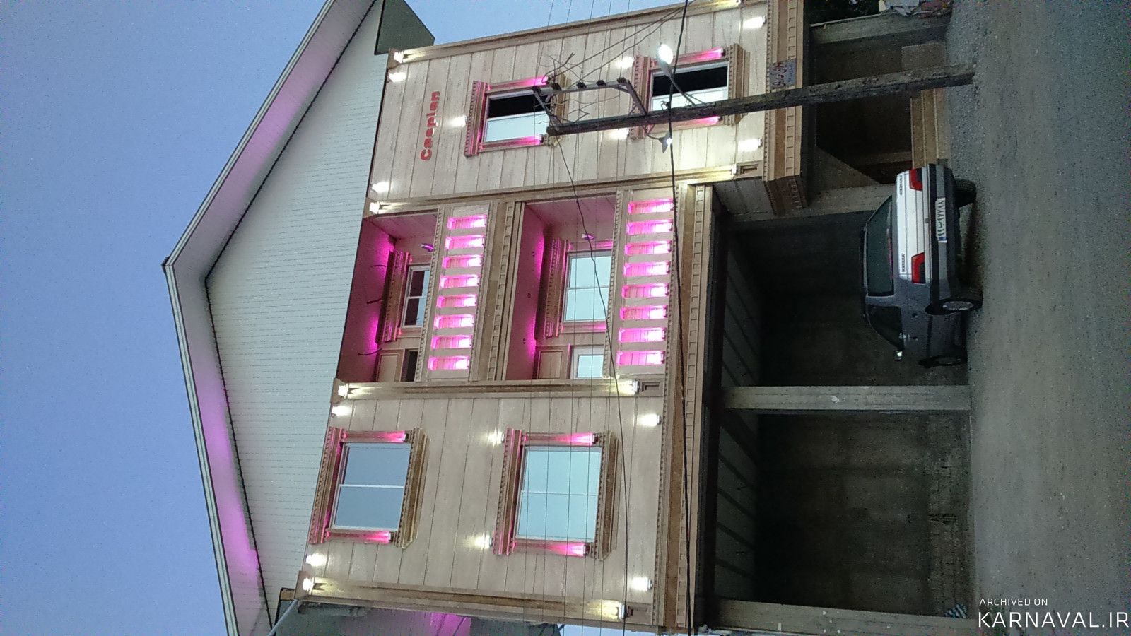 https://media.karnaval.ir/uploads/2022/07/house-52238-2022-04-15-10-50-09-359aed10da3a64061752e7a43dbe7a3ef55255c0-522061.jpg
